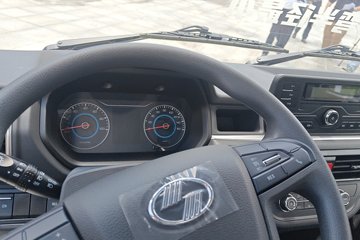 Ծ�� ����T3 Һɲ 3.805�׵��Ŵ��綯�����Ῠ ����ʱ��53.58kWhͼƬ