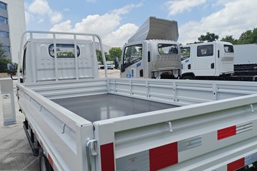 Ծ�� ����T3 Һɲ 3.805�׵��Ŵ��綯�����Ῠ ����ʱ��53.58kWhͼƬ