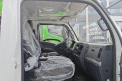 跃进麒麟EX3 4X2 纯电动车厢可卸式垃圾运输车 106.95kWh