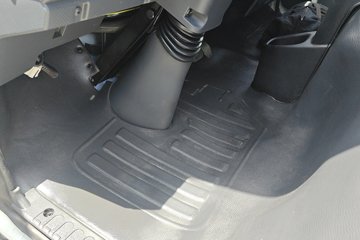 麒麟&nbsp;垃圾运输车驾驶室图片