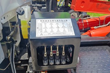 Ծ������EX3 4X2 ���綯�����жʽ�������䳵 106.95kWhͼƬ