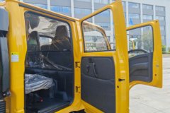 跃进 小麒麟 115马力 4X2 2.2米双排自卸车