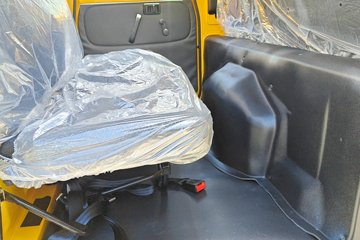 Ծ�� С���� 115���� 4X2 2.2��˫����ж��ͼƬ