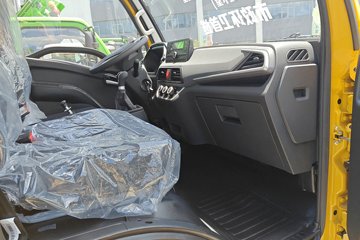 Ծ�� С���� 115���� 4X2 2.2��˫����ж��ͼƬ