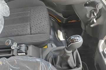 Ծ�� С���� 115���� 4X2 2.2��˫����ж��ͼƬ