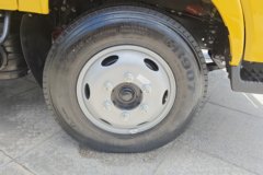 跃进 小麒麟 115马力 4X2 2.2米双排自卸车