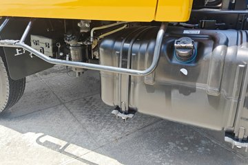 Ծ�� С���� 115���� 4X2 2.2��˫����ж��ͼƬ