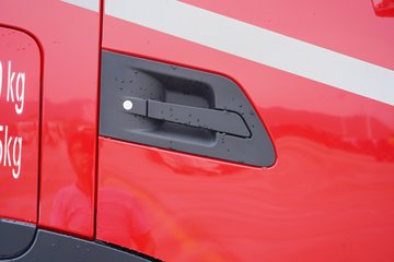 ��������KL 10.8L���� 490���� 4X2 ����12�� AMT�Զ��� ǣ����ͼƬ