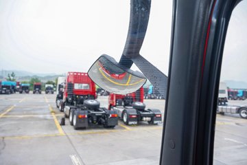 ��������KL 10.8L���� 490���� 4X2 ����12�� AMT�Զ��� ǣ����ͼƬ