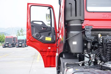 ��������KL 10.8L���� 490���� 4X2 ����12�� AMT�Զ��� ǣ����ͼƬ