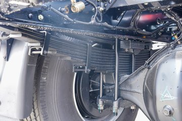 ��������KL 10.8L���� 490���� 4X2 ����12�� AMT�Զ��� ǣ����ͼƬ