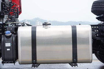 ��������KL 10.8L���� 490���� 4X2 ����12�� AMT�Զ��� ǣ����ͼƬ