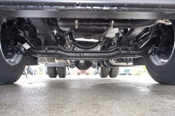 ��������KL 10.8L���� 490���� 4X2 ����12�� AMT�Զ��� ǣ����ͼƬ