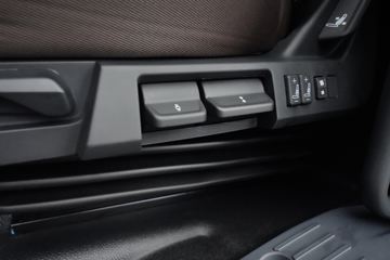 ൺ ӥ 7.8L 320 4X2 ʿ10 6.75ײդʽػ ͼƬ