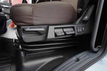 ൺ ӥ 7.8L 320 4X2 ʿ10 6.75ײդʽػ ͼƬ