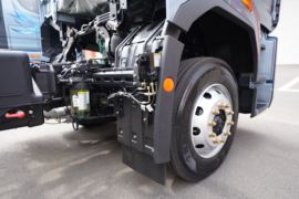 鹰驰&nbsp;载货车底盘                                                图片