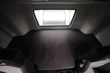 �ൺ��� ӥ�� 12.5L LNG 500���� 6X4 һ�����12�� ǣ����ͼƬ