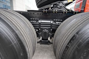 �ൺ��� ӥ�� 12.5L LNG 500���� 6X4 һ�����12�� ǣ����ͼƬ
