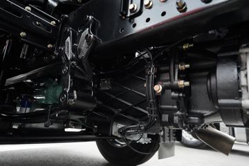 �ൺ��� ӥ�� 12.5L LNG 500���� 6X4 һ�����12�� ǣ����ͼƬ