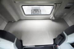 解放鹰航 智享版 13.2L柴油 640马力 6X4 一汽解放12档 AMT自动档 牵引车