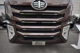 鹰腾&nbsp;牵引车外观                                                图片