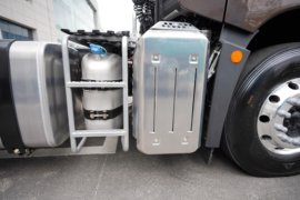 鹰腾&nbsp;牵引车底盘                                                图片