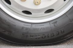 青岛解放JK6 4X2 7.75米纯电动翼开启厢式载货车 宁德时代246.68kWh