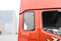 解放JK6 5.2L柴油 260马力 4X2 法士特8档 9.78米厢式载货车