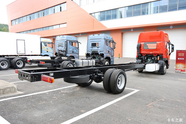 解放JK6载货车东莞市火热促销中 让利高达3万