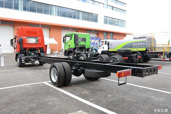 解放JK6载货车东莞市火热促销中 让利高达3万