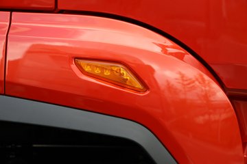 ���ӥ�� 11.1L���� 490���� 6X4 һ�����12�� ǣ����ͼƬ