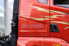解放鹰驰 11.1L柴油 490马力 6X4 一汽解放12档 牵引车