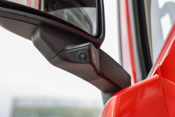 ���ӥ�� 11.1L���� 490���� 6X4 һ�����12�� ǣ����ͼƬ