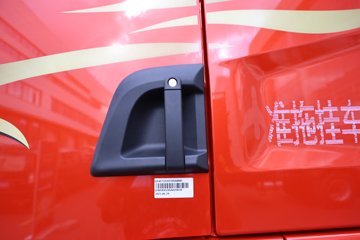 ���ӥ�� 11.1L���� 490���� 6X4 һ�����12�� ǣ����ͼƬ