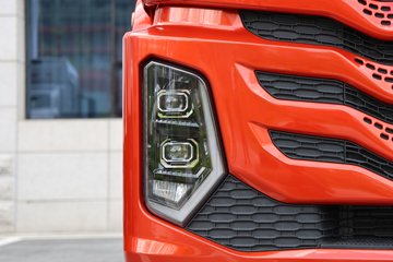 ���ӥ�� 11.1L���� 490���� 6X4 һ�����12�� ǣ����ͼƬ