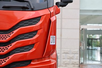 ���ӥ�� 11.1L���� 490���� 6X4 һ�����12�� ǣ����ͼƬ