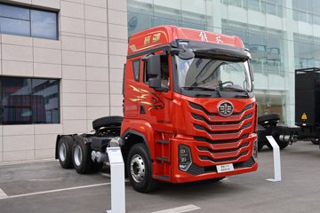 ���ӥ�� 11.1L���� 490���� 6X4 һ�����12�� ǣ����ͼƬ
