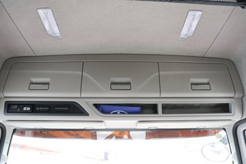 ���ӥ�� 11.1L���� 490���� 6X4 һ�����12�� ǣ����ͼƬ
