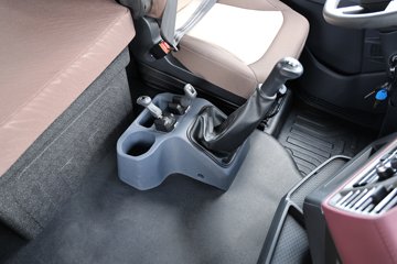 ���ӥ�� 11.1L���� 490���� 6X4 һ�����12�� ǣ����ͼƬ