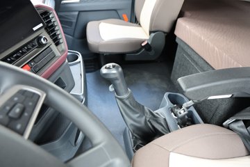 ���ӥ�� 11.1L���� 490���� 6X4 һ�����12�� ǣ����ͼƬ