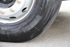 解放鹰驰 11.1L柴油 490马力 6X4 一汽解放12档 牵引车