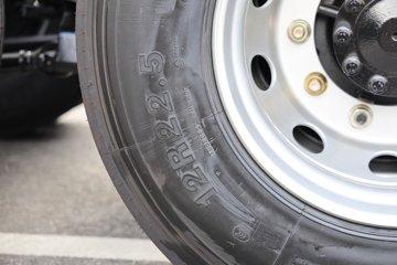 ���ӥ�� 11.1L���� 490���� 6X4 һ�����12�� ǣ����ͼƬ