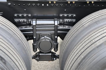 ���ӥ�� 11.1L���� 490���� 6X4 һ�����12�� ǣ����ͼƬ