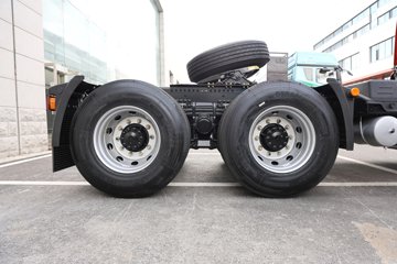 ���ӥ�� 11.1L���� 490���� 6X4 һ�����12�� ǣ����ͼƬ