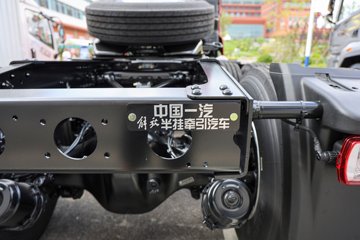 ���ӥ�� 11.1L���� 490���� 6X4 һ�����12�� ǣ����ͼƬ