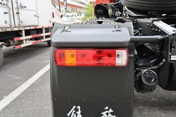 ���ӥ�� 11.1L���� 490���� 6X4 һ�����12�� ǣ����ͼƬ