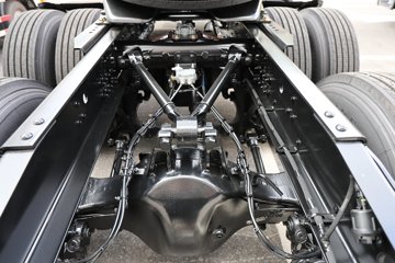 ���ӥ�� 11.1L���� 490���� 6X4 һ�����12�� ǣ����ͼƬ