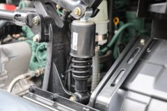 解放鹰驰 7.8L柴油 350马力 8X4 一汽解放10档 5.8米自卸车