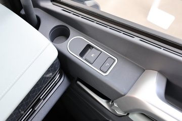 �ൺ��� ӥ�� ������ 13.2L LNG 530���� 8X4 һ�����12�� 9.5�ײ�դʽ�ػ���ͼƬ