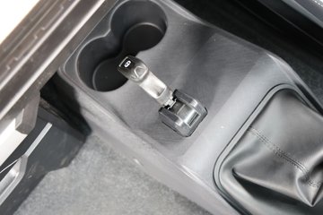 �ൺ��� ӥ�� ������ 13.2L LNG 530���� 8X4 һ�����12�� 9.5�ײ�դʽ�ػ���ͼƬ